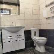 Пример туалета после ремонта в Оренбурге